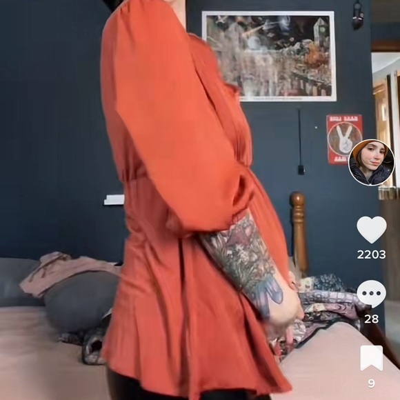 Maternity top - Picture 3 of 3